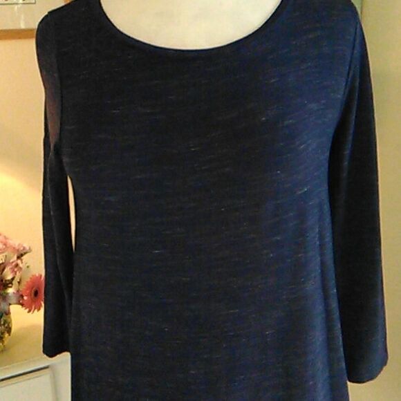 Hilary Bradley Shift Dress - Picture 2 of 11